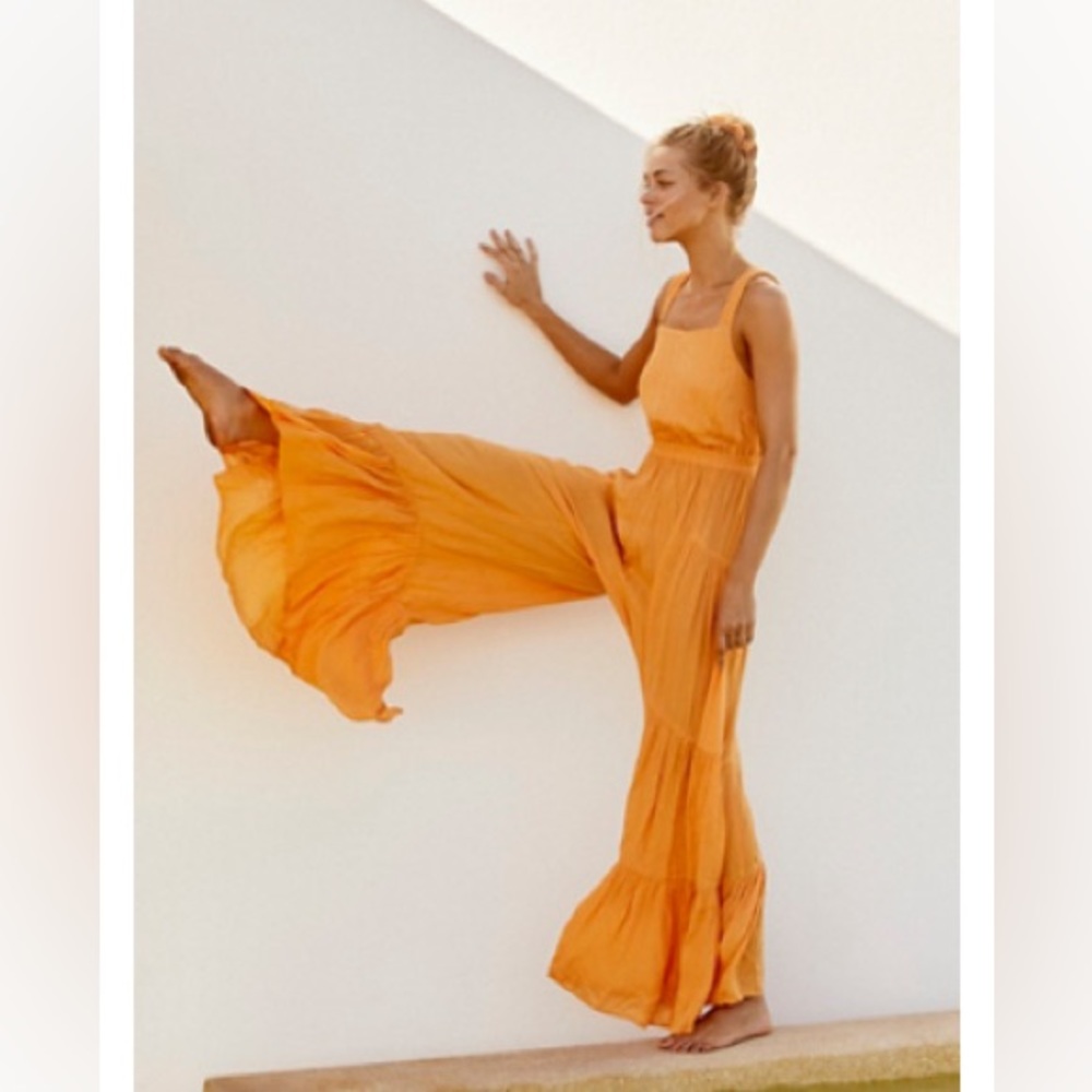 Free People Selfie Worthy Jumpsuit in Cantaloupe. Size Large